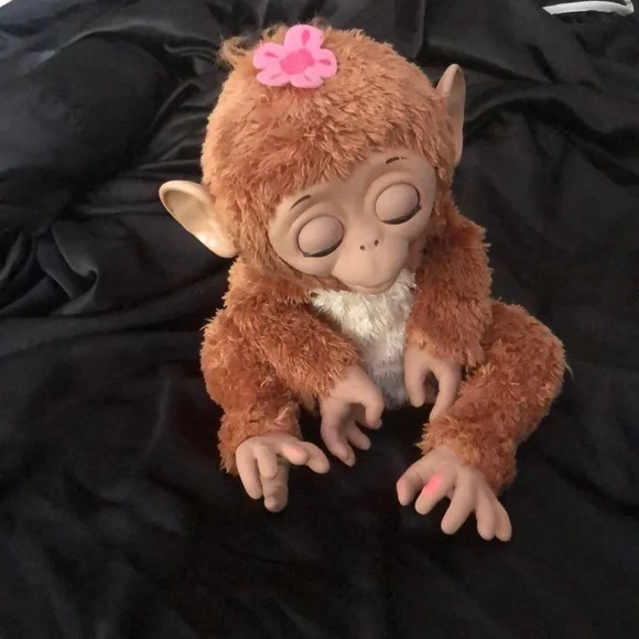 Cuddles My Giggly Monkey FurReal Friends